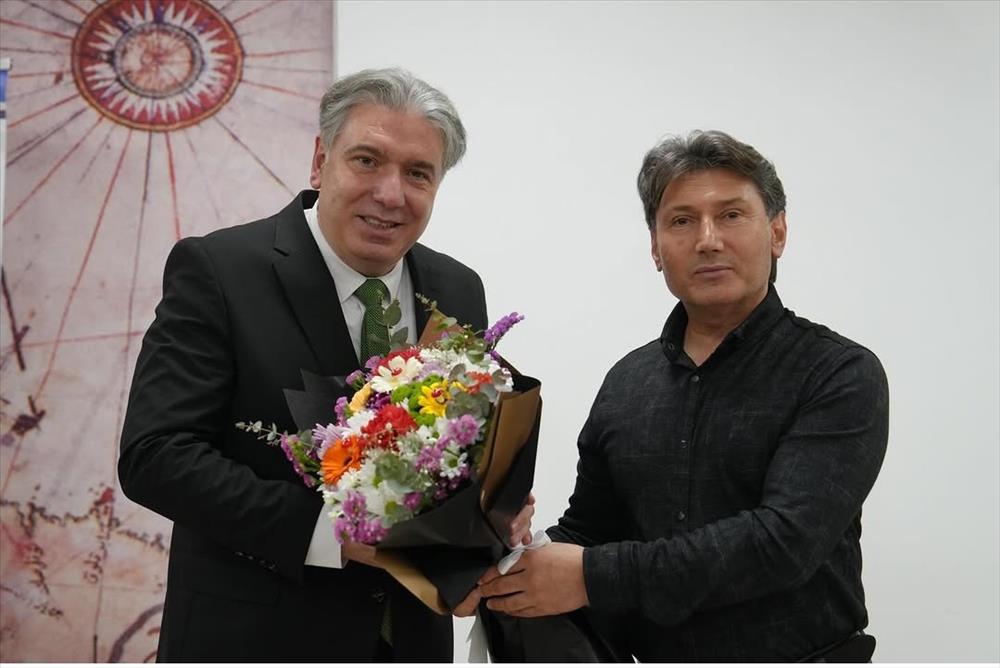 Rektörümüz Prof. Dr. Mehmet Bahçekapılı Felsefe Atölyesi'ne Konuk Oldu