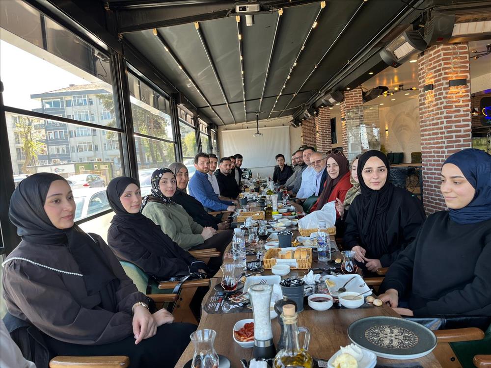 Sahn-ı Semân Yalova Öğrencileri Motivasyon Kahvaltısında Bir Araya Geldi